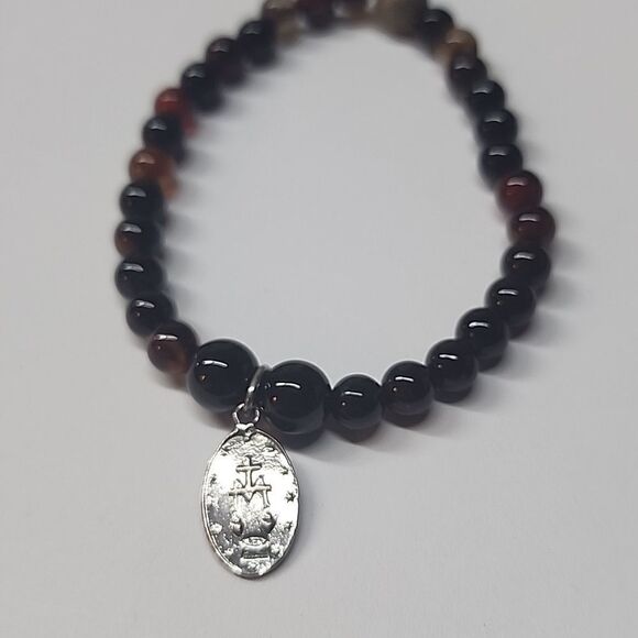 Mother Mary glass Beaded 925 charm bracelet - Picture 3 of 3